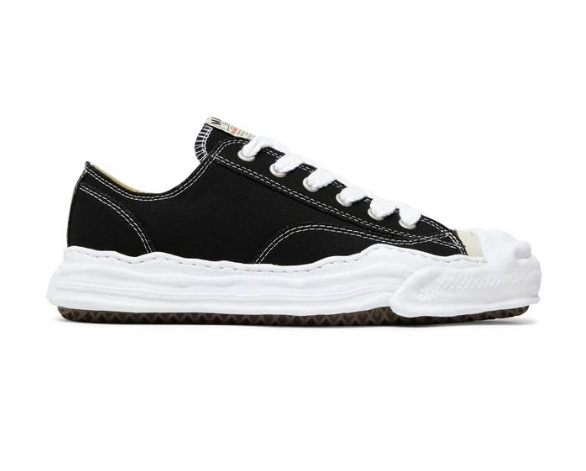 Maison Mihara Yasuhiro Hank OG Sole Canvas Low Black/White