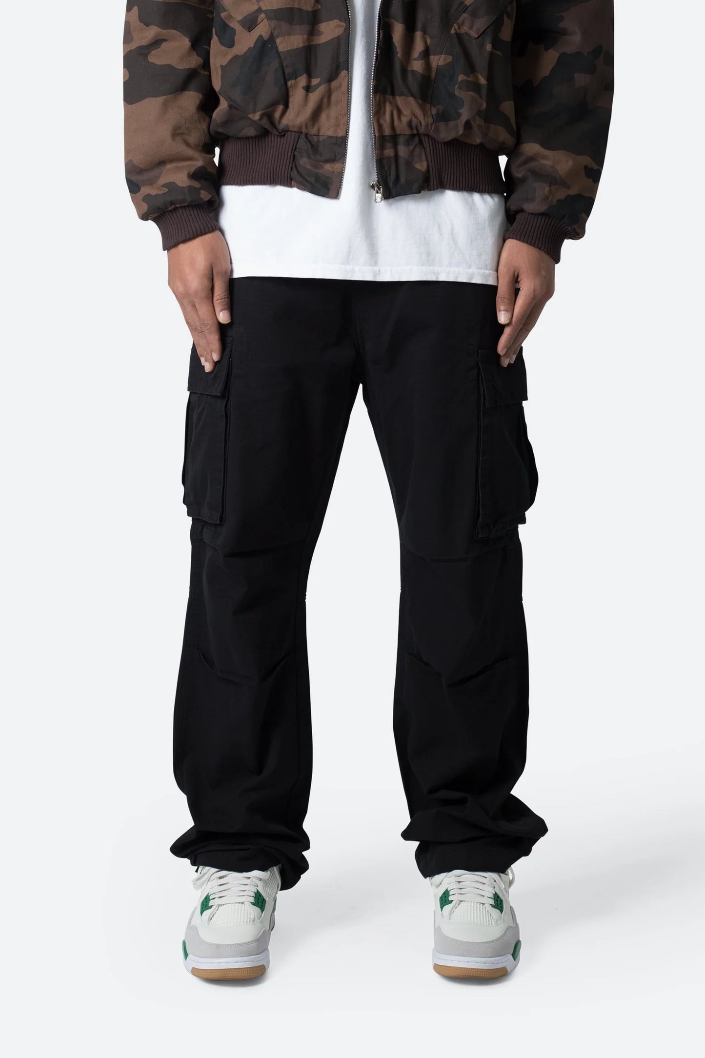 MNML Ultra Baggy Vintage Cargo Pants Black