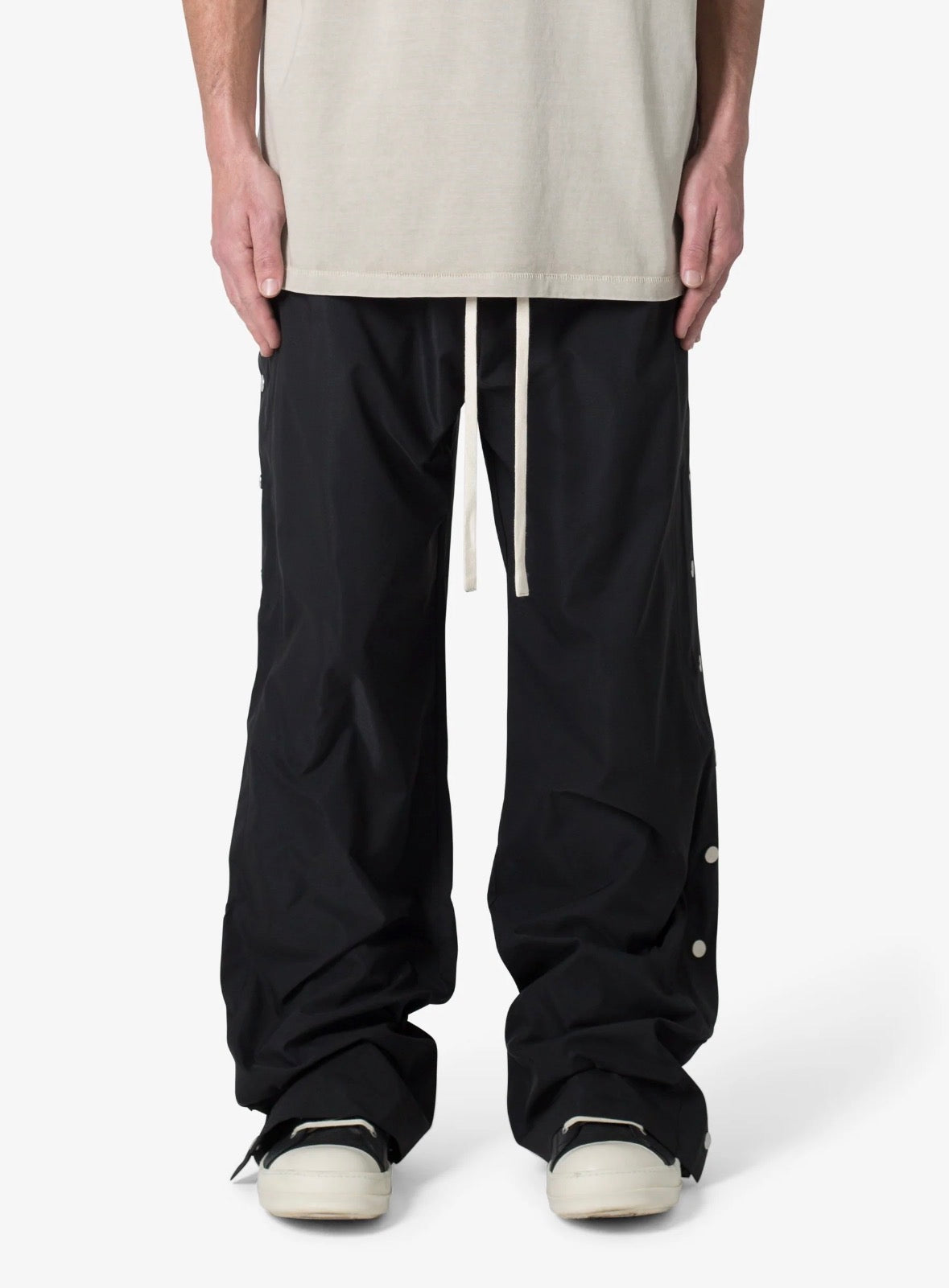 MNML Side Snap Nylon Pants Black