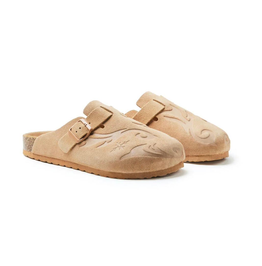 Vale Forever Tobacco Clogs