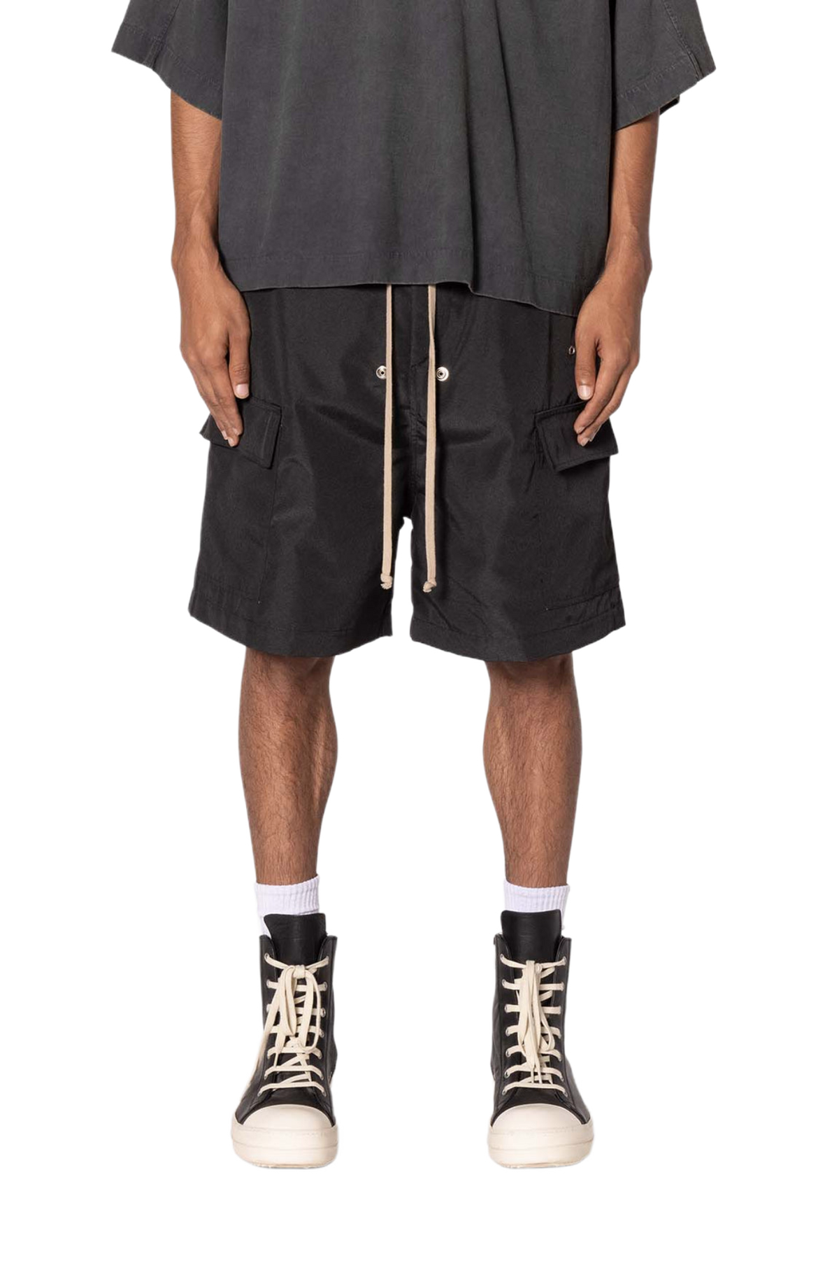 MNML Rave Double Cargo Shorts Black