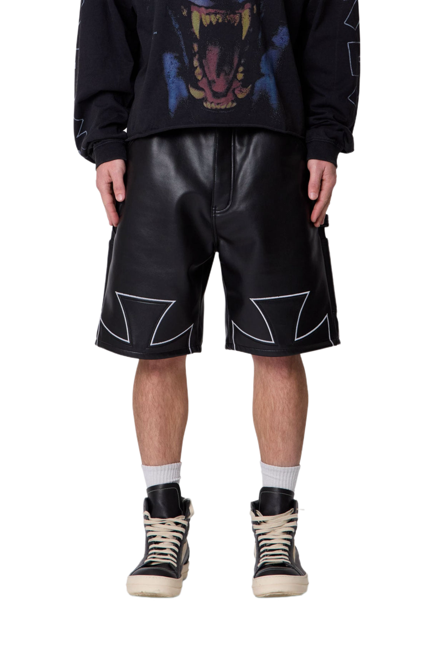 MNML Baggy Iron Cross Shorts Black